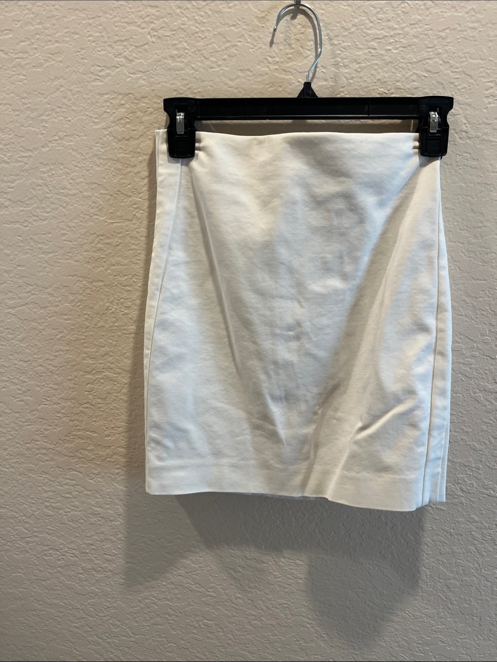 Guess by Marciano White Fitted Mini Skirt